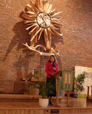 Sunday worship service at Ila kirke